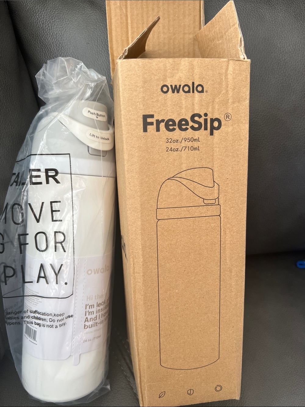 Owala White Insulated Stainless Steel Water Bottle with Built-In Straw - Picture 7 of 8